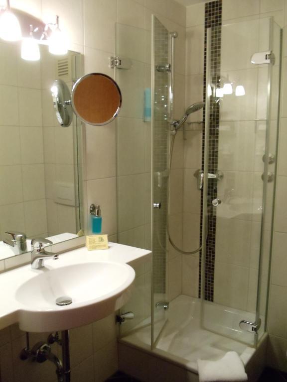 Hotel Auszeit Am Park Bad Dürkheim Pokoj fotografie